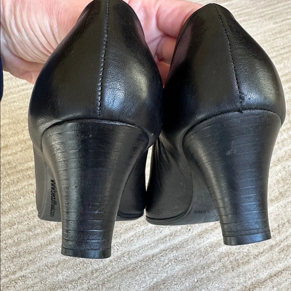 EUC Beautifeel Maya Black Leather/Patent Cap Toe Slip On Pump Heels 38 | 7-7.5